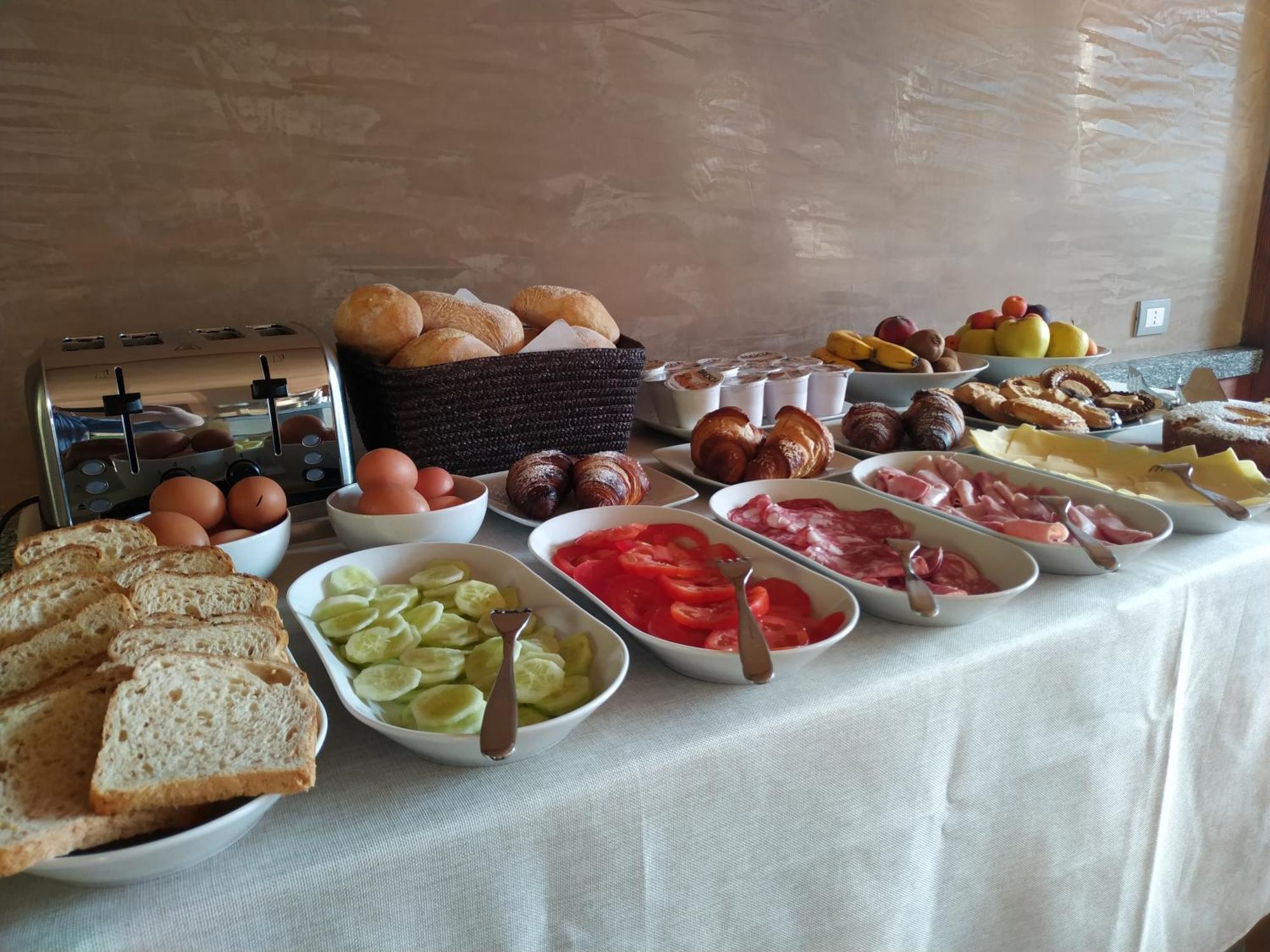 Garden View Bed & Breakfast Анфо Екстериор снимка