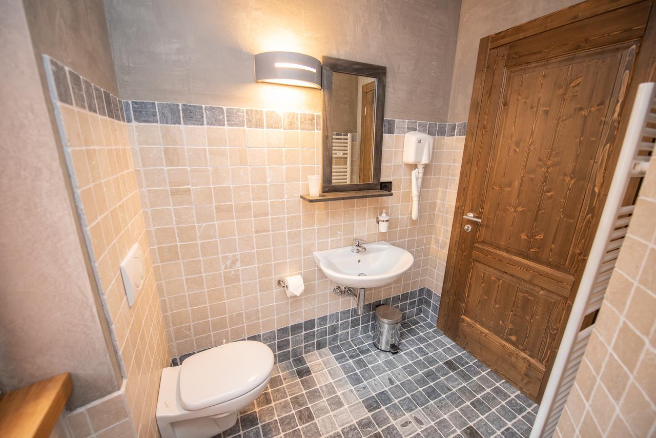 Garden View Bed & Breakfast Анфо Екстериор снимка
