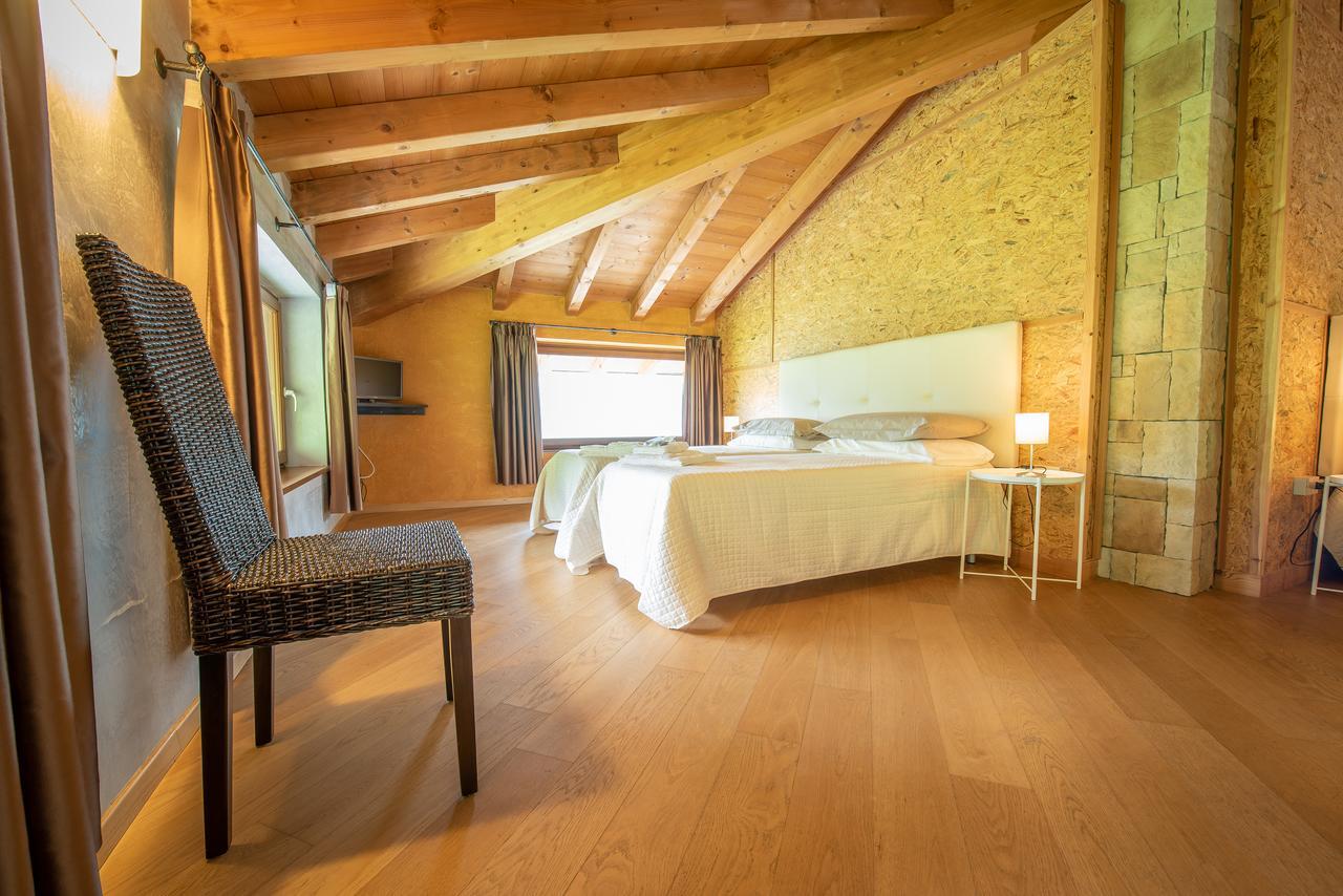 Garden View Bed & Breakfast Анфо Екстериор снимка